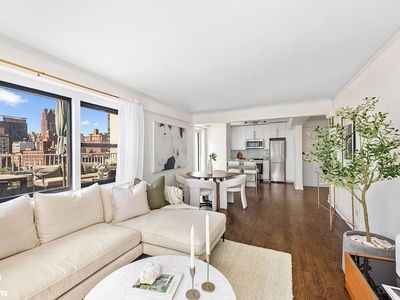 333 E 75th St APT 12D