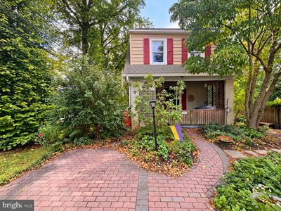 29 Garrett Ave