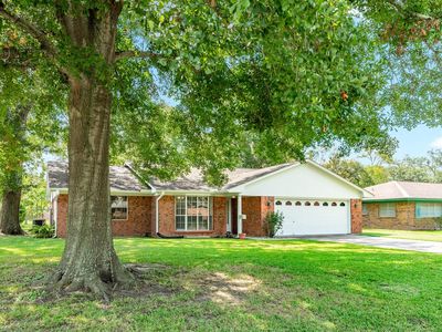 232 Wayne Dr