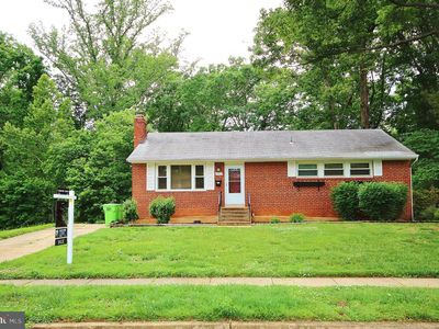5504 Inverchapel Rd
