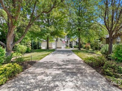 552 E River Quarry Ct