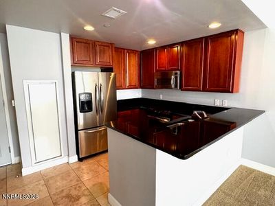 50 N Sierra St Suite 905