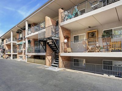 233 N Meldrum St #B2