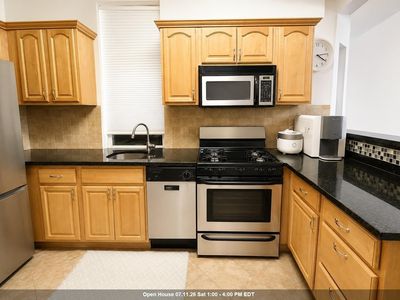 395 2nd St #302
