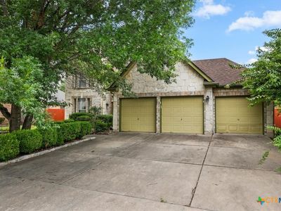 310 N Carriage Hills Dr