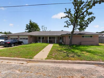 Property at 380 S Wilson Ave, Giddings, TX