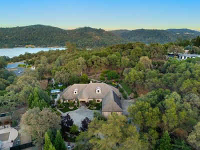 4621 Woodgate Ct