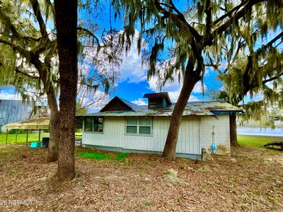 106 E SUNNYSIDE BEACH Road