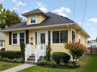 37 Lynde Ave