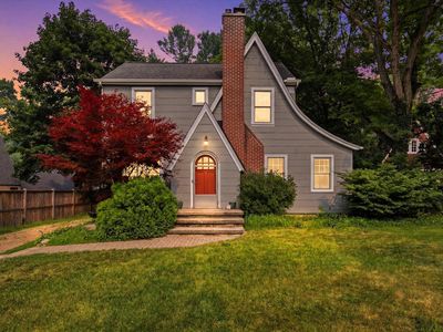 325 Hilldale Dr