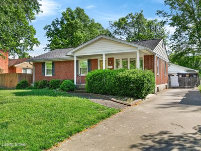 6137 Middlerose Cir