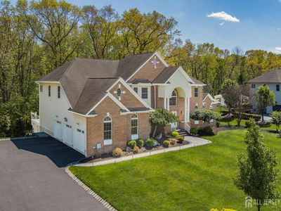 13 Schindler Ln