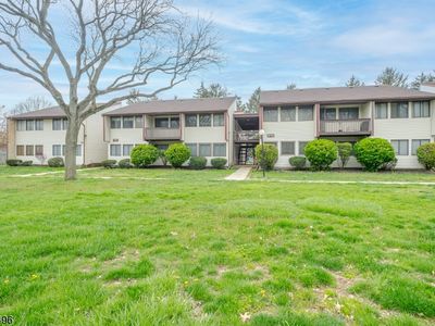 12 J Avon Dr