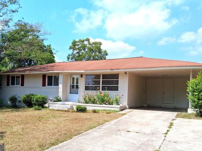 2018 Winston Dr