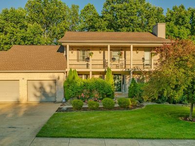 10 Dove Dr