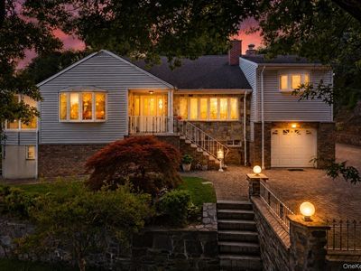 81 Avondale Road