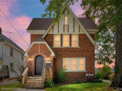 Property at 20 Thorpe St, Pontiac, MI