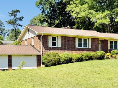 3855 Maid Marion Ln