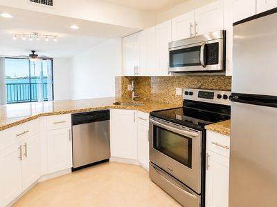 115 Lake Emerald Drive #210