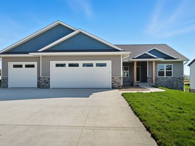 3115 Peregrine Ct SE