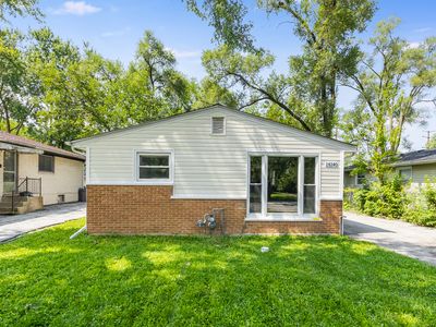 16140 Marshfield Ave
