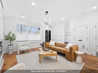 865 Summit Ave