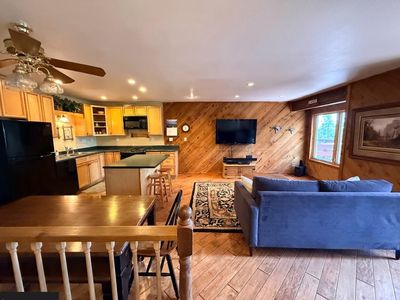 201 Lakeview Blvd #17