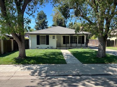 1167 Middlefield Ave