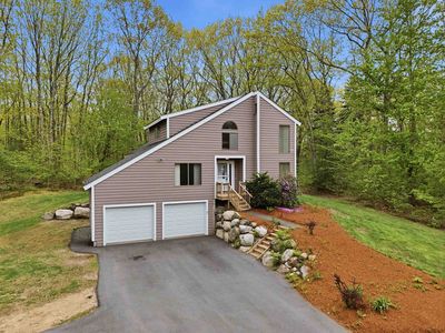 Property at 35 Pilgrim Circle, East Hampstead, NH