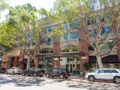 840 E Green St UNIT 220