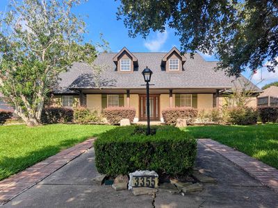 3355 Shady Hollow Ln