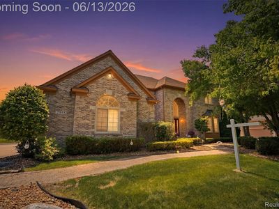 2935 Ivy Hill Dr