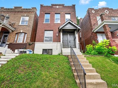 3234 Michigan Ave