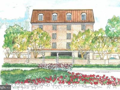 8101 Connecticut Ave #C