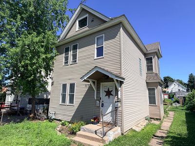 353 Lawson Ave E