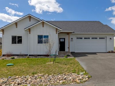 5498 Thimbleberry Loop