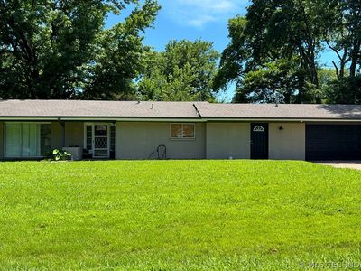 1014 SE 3rd St