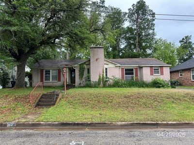1314 S Azalea Dr