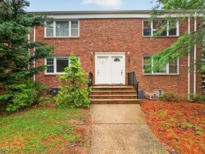 5 Stanford Dr