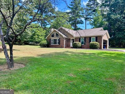 325 Windsor Dr