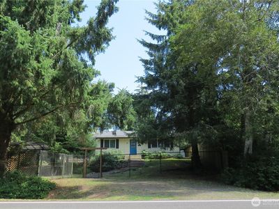 770 Duck Lake Drive SE