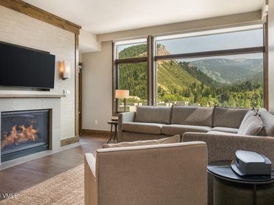 126 Riverfront Ln #721