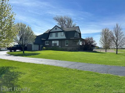 1083 S Van Buren Rd
