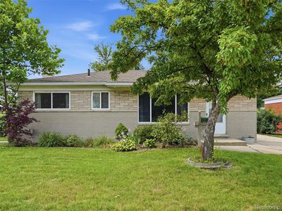 27469 Cosgrove Dr