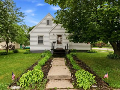 415 N Main St