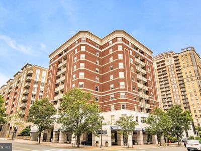 880 N Pollard St APT 801