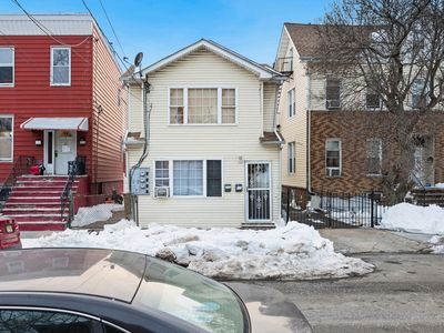 41-43 Storms Ave