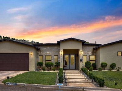 3912 Las Vegas Dr