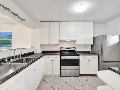 1100 NW 87th Avenue #208