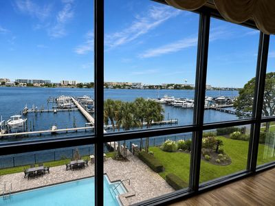 200 Miracle Strip Pkwy #302